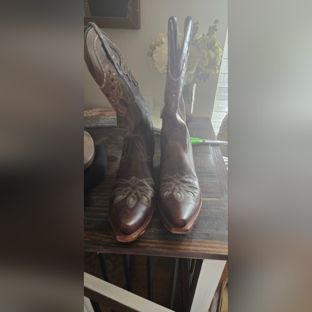 Tony Lama Snip Toe boots